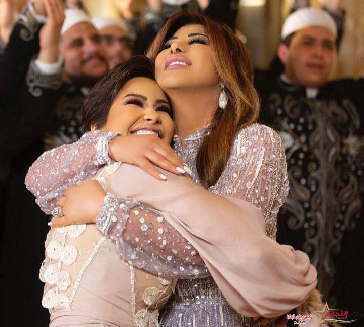 نجوى كرم داعمه شيرين عبد الوهاب "ناطرينك"