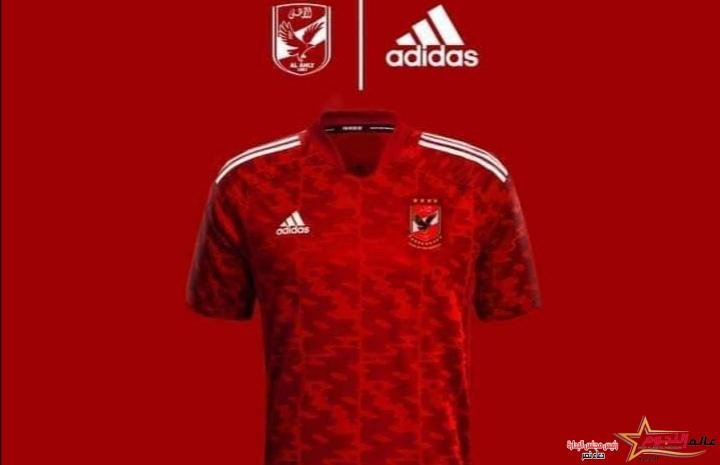 رسميا … الأهلي يعلن عن قميصه الجديد للموسم المقبل بعد الشراكة مع أديداس