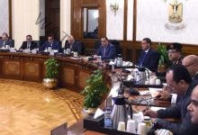 رئيس الوزراء يترأس اجتماع اللجنة الرئيسية لتقنين أوضاع الكنائس