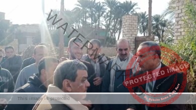 رئيس مدينة ناصر يتابع الموقف الخدمي لمرافق الغاز الطبيعي والصرف الصحي بقرية طحا بوش 