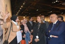 وزيرة الثقافة تسلم جائزة العمل الفائز بتمثيل مصر في بينالي فينيسيا للعمارة 2023
