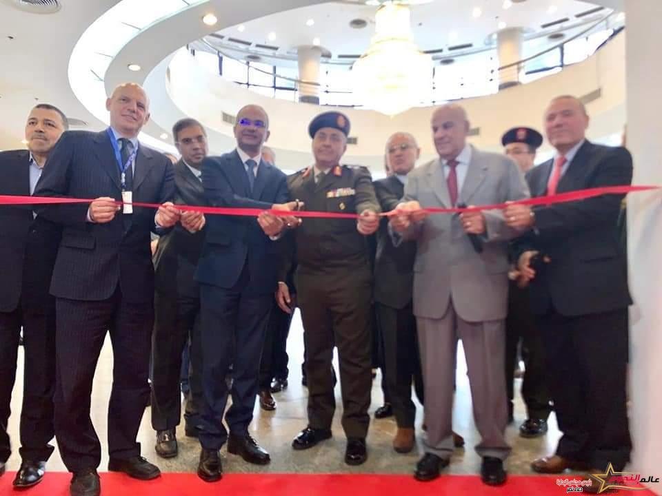 نائب وزير الإسكان لشئون البنية الأساسية يفتتح المعرض المصري الألماني الدولي Expotec International
