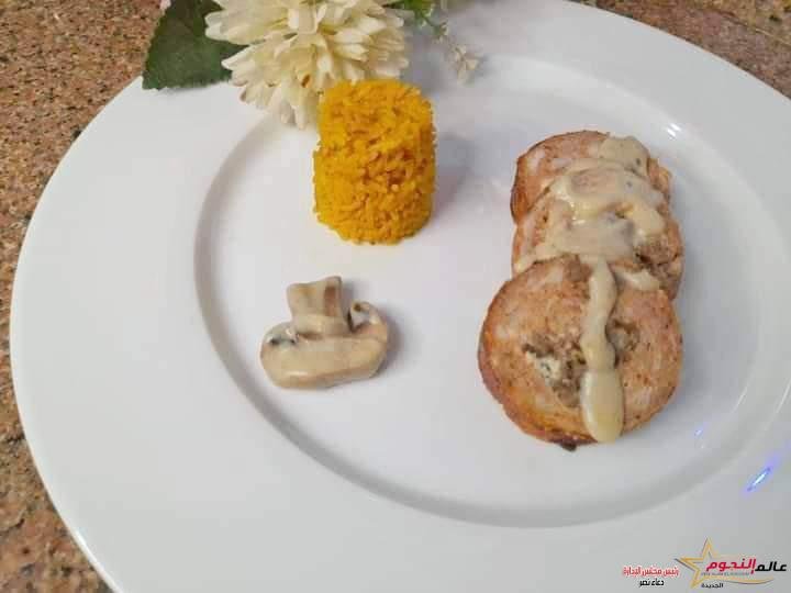 تشيكن رول دجاج محشى باللحم... مقدم من الشيف: سهام الحشاش