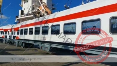 وزارة النقل تعلن استئناف توريد عربات السكة الحديد الجديدة من المجر