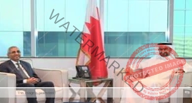 السفير المصري بالمنامة يلتقي وزير الصناعة والتجارة بمملكة البحرين الشقيقة