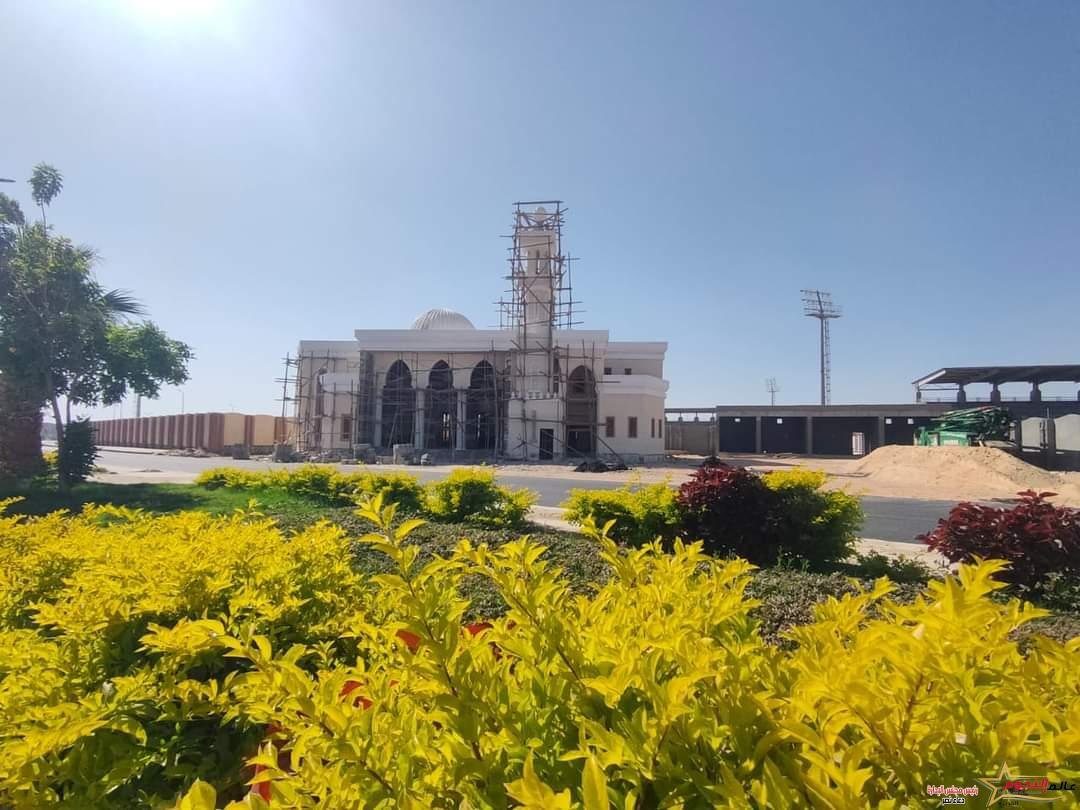 وزير الإسكان: تنفيذ 1236 وحدة سكنية بمبادرة "سكن كل المصريين" ومستشفى 175 سريرا بمدينة قنا الجديدة