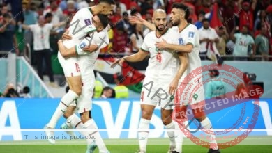 المغرب يفوز على كندا ويصبح أول منتخب عربي يتأهل في صدارة مجموعته بكأس العالم 