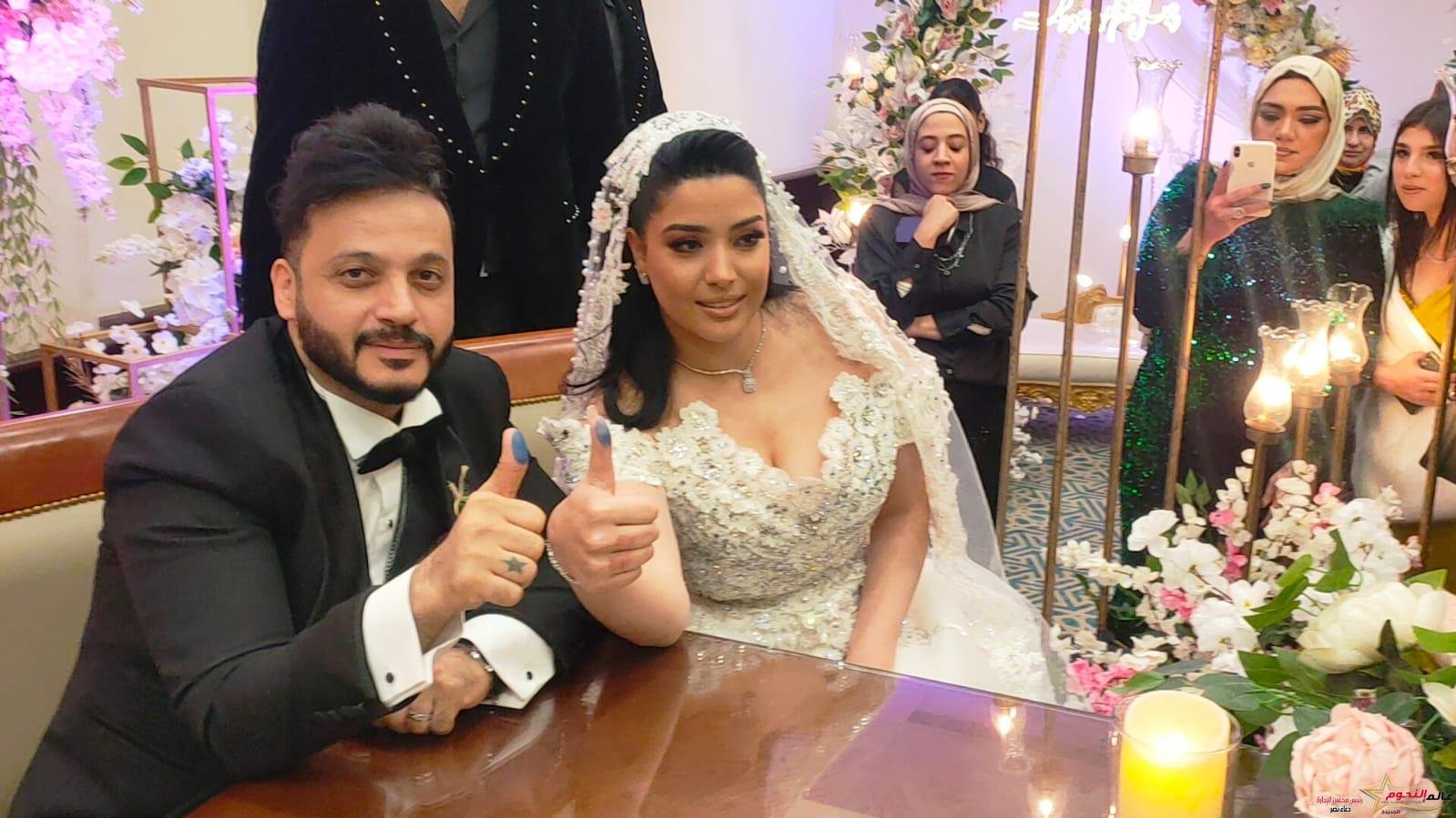 المطرب إيساف يحتفل بزفافه وسط حضور نجوم الفن