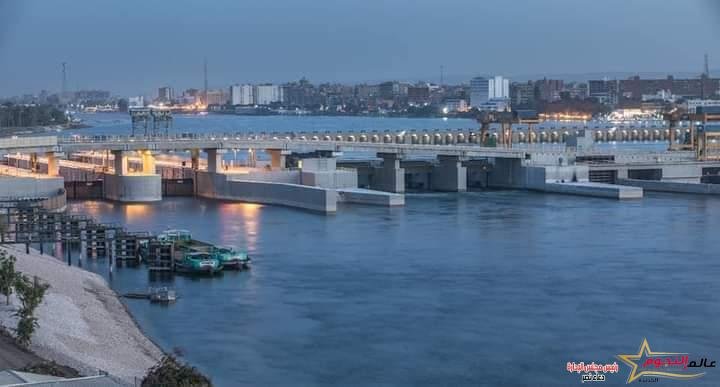 الدكتور سويلم يتابع موقف مشروعات تأهيل وصيانة المنشآت المائية الكبرى