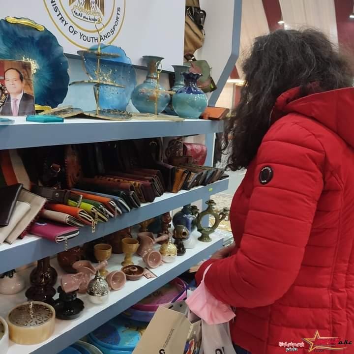 الشباب والرياضة تواصل المشاركة في فعاليات المعرض العربي للأسر المنتجة "بيت العرب"