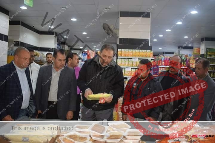 سكرتير مساعد البحر الأحمر يترأس حملة لمتابعة الأسعار وتوافر السلع الغذائية بمدينة الغردقة