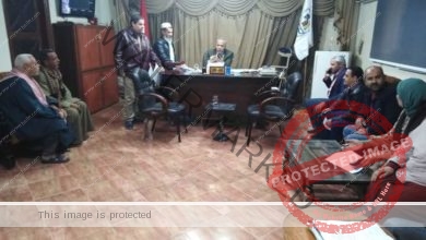 رئيس مدينة ناصر يناقش عددًا من شكاوى المواطنين خلال اللقاء الأسبوعي