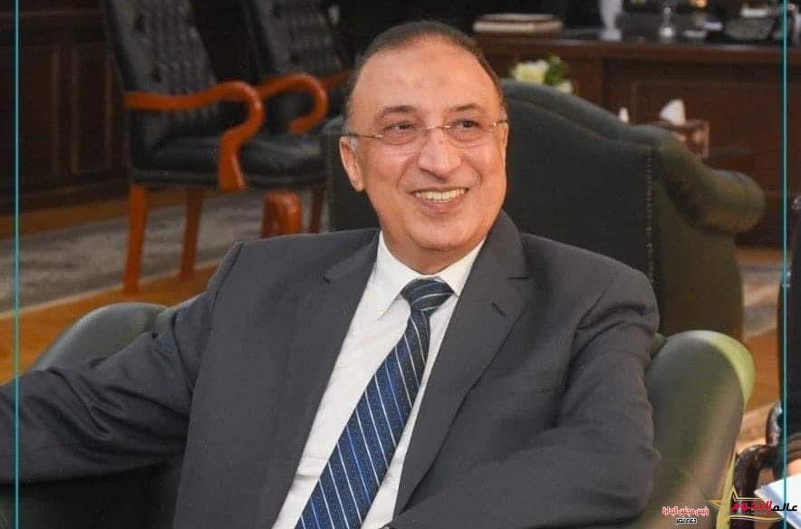 عالم النجوم تهنئ محافظ الإسكندرية اللواء محمد الشريف بالعام الميلادي الجديد