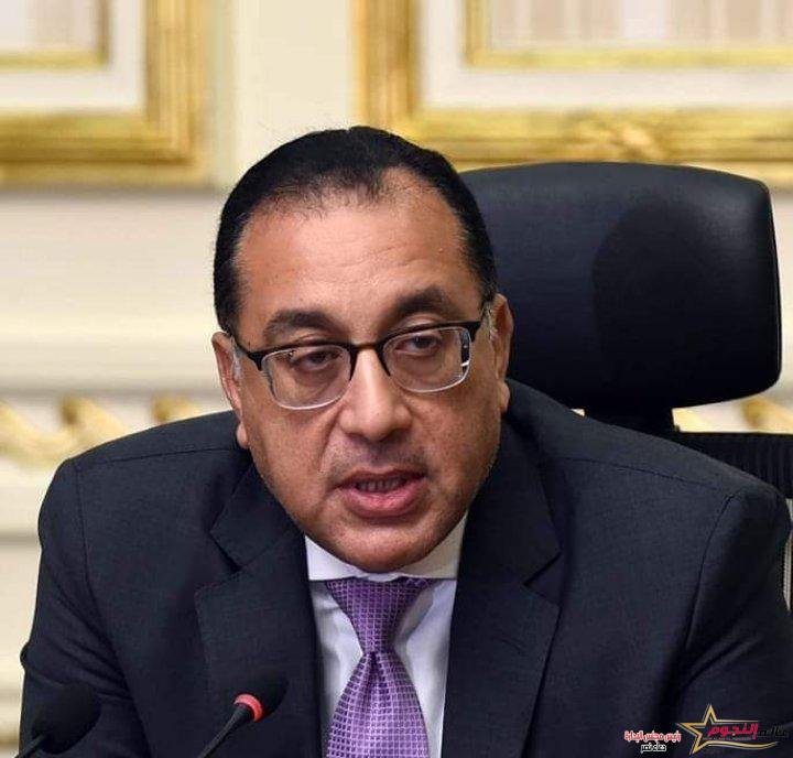 رئيس الوزراء يتفقد أعمال تطوير مستشفى العريش العام