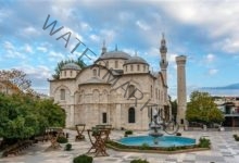 زلزل قوي يدمر مسجد تاريخيا في تركيا