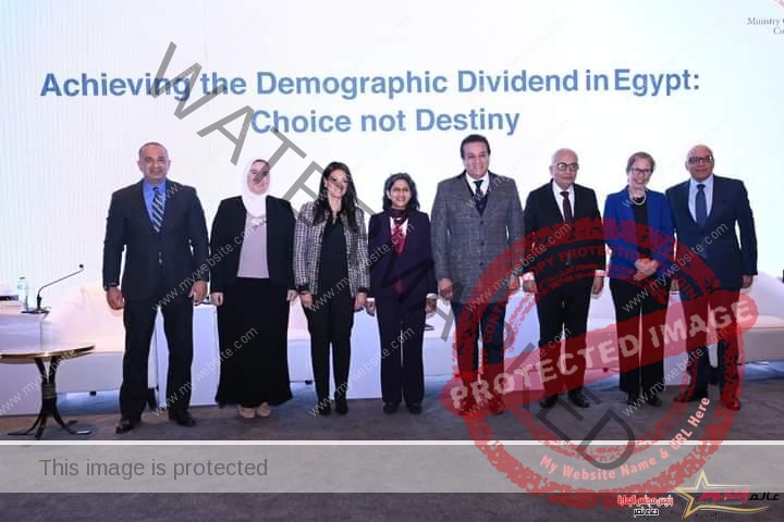 وزيرة التضامن الاجتماعي تشارك في إطلاق التقرير الديموغرافي في مصر 