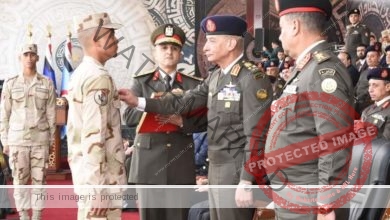 زكي يشهد حفل إنتهاء فترة الإعداد العسكري لطلبة الأكاديمية العسكرية المصرية 