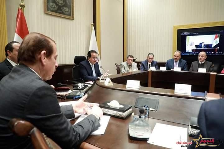 وزير الصحة يوجه بزيادة أعداد الفرق الطبية بجميع المنشآت الصحية في ضوء الاحتياج الفعلي لمنظومة العمل