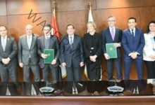 وزير البترول يشهد توقيع اتفاقية تعاون المشترك فى مجال تنفيذ المشروعات الخضراء