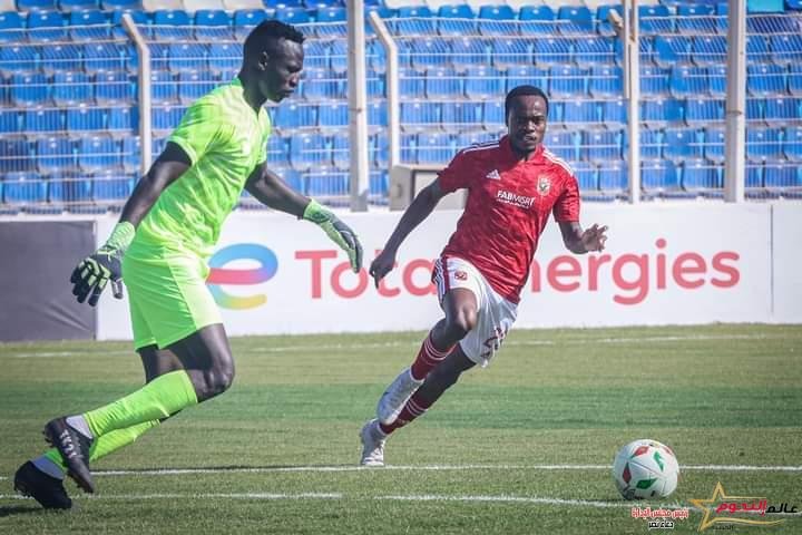 الأهلي يخسر أولى مبارياته بدوري أبطال إفريقيا بخطأ من الشناوي