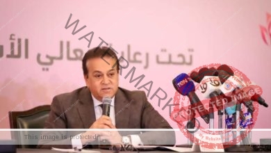 وزير الصحة: القيادة السياسية تولي اهتمامًا كبيرًا بقضايا المرأة وعلى رأسها صحة السيدة المصرية