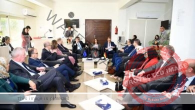 وزيرة الهجرة ونائب رئيسة مفوضية الاتحاد الأوروبي يجريان زيارة للمركز المصري الألماني 