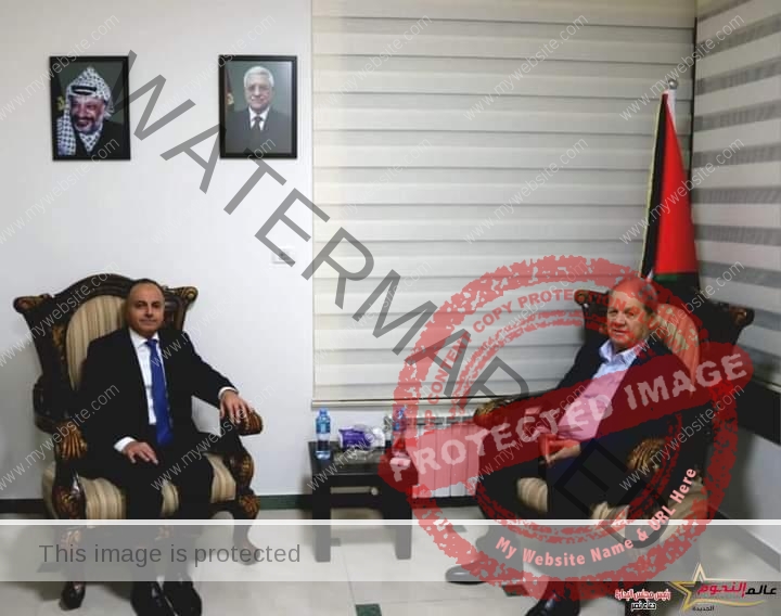 سفير مصر في رام الله يلتقي رئيس المجلس الوطني الفلسطيني
