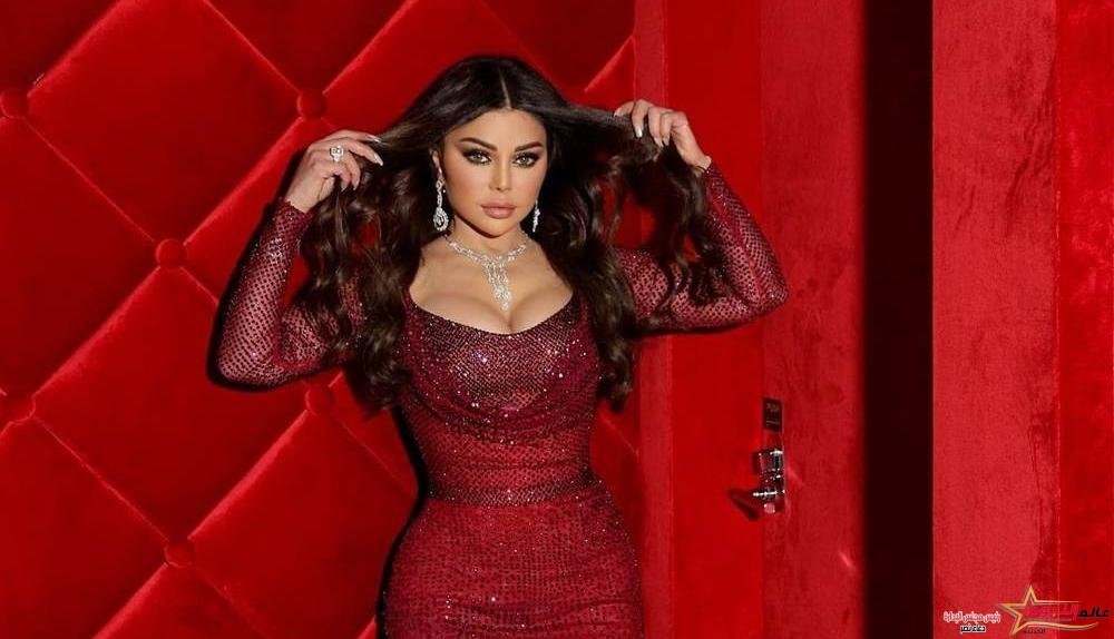 هيفاء وهبي تعود من جديد لصيحتها المفضلة وتتألق بفستان مرصع بالكريستال في حفلها الأخير