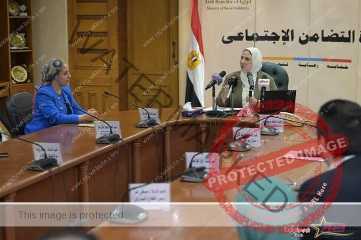 القباج تشهد توقيع بروتوكول تعاون بين بنك ناصر الاجتماعي ومؤسسة "حياة كريمة" 