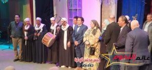 الفنانة القديرة لبني الشيخ تعيد الحياة لفرقة الموسيقي والالات الشعبية بلافتة كامل العدد