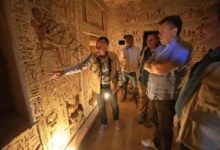وزير السياحة والآثار يتفقد موقع حفائر البعثة الأثرية المصرية بسقارة