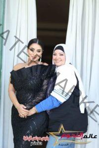 رانيا حمدي مع جوري بكر في جلسة تصوير بعد نجاح مسلسل " جعفر العمدة "
