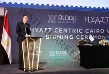 وزير السياحة والآثار يشهد توقيع عقد تشغيل أول منشأة فندقية للفنون في مصر