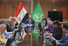 الهجان يعقد إجتماعا مع عدد من أعضاء مجلس النواب لمناقشة خطة المحافظة 2023/2024 