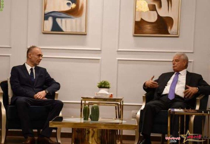 محافظ جنوب سيناء وعمدة هيفيز المجرية يبحثان تفعيل بروتوكول التعاون وتنشيط الحركة السياحية بين الجانبين