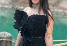 دنيا سمير غانم بفستان أسود قصير  في أحدث ظهور  