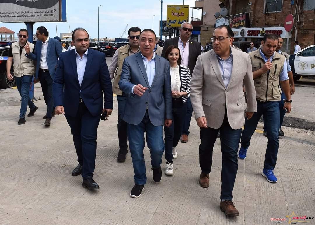 رئيس الوزراء يبدأ جولة تفقدية لعدد من المشروعات التنموية والخدمية بمحافظة الإسكندرية