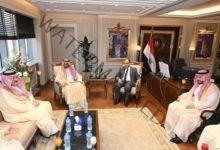 وزير التجارة يستقبل نظيره السعودي بمقر الوزارة بالعاصمة الإدارية الجديدة
