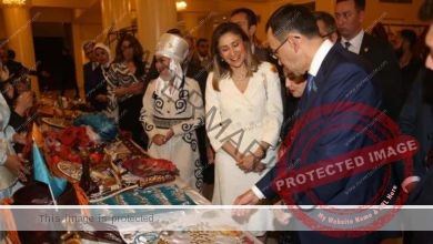 وزيرة الثقافة تشهد انطلاق فعاليات أيام الثقافة لجمهورية كازاخستان وتفتتح معرض المقتنيات التراثية الكازاخية بالأوبرا