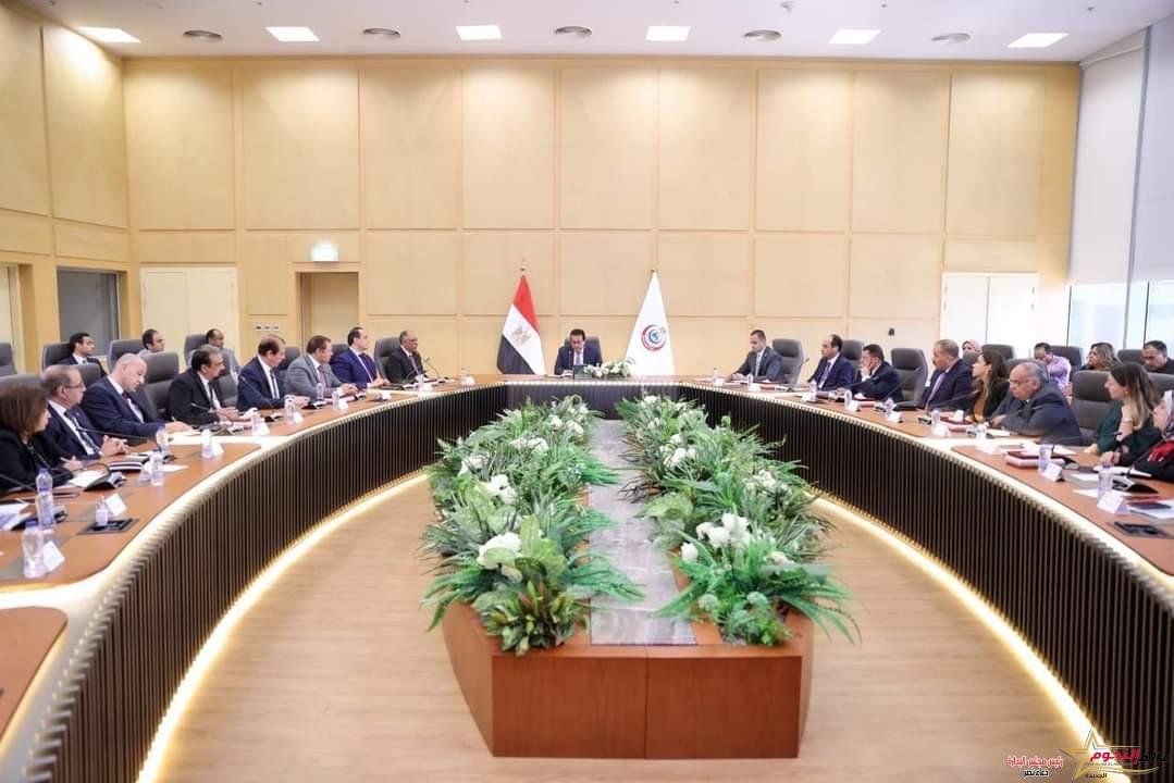 وزير الصحة يتابع أعمال اللجنة العليا لـ«المؤتمر العالمي للسكان والصحة والتنمية»