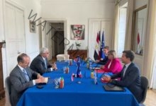 وزير التعليم العالي يلتقي بنظيرته الفرنسية لتعزيز سُبل التعاون بين الجانبين