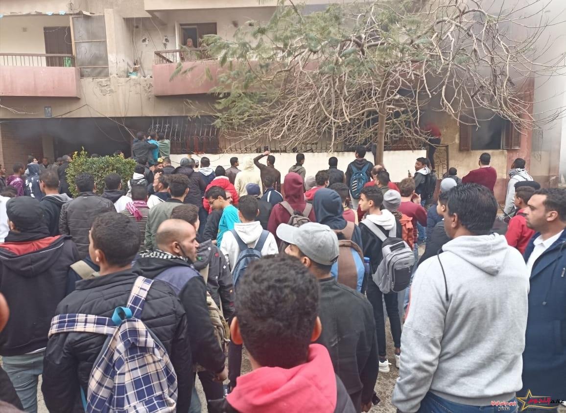 إندلاع حريق هائل داخل مجمع سكنى فى الحى 16 بالشيخ زايد