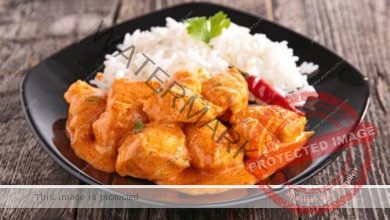 الدجاج الهندي بالصوص الأحمر ... مقدم من: مطبخ عالم النجوم