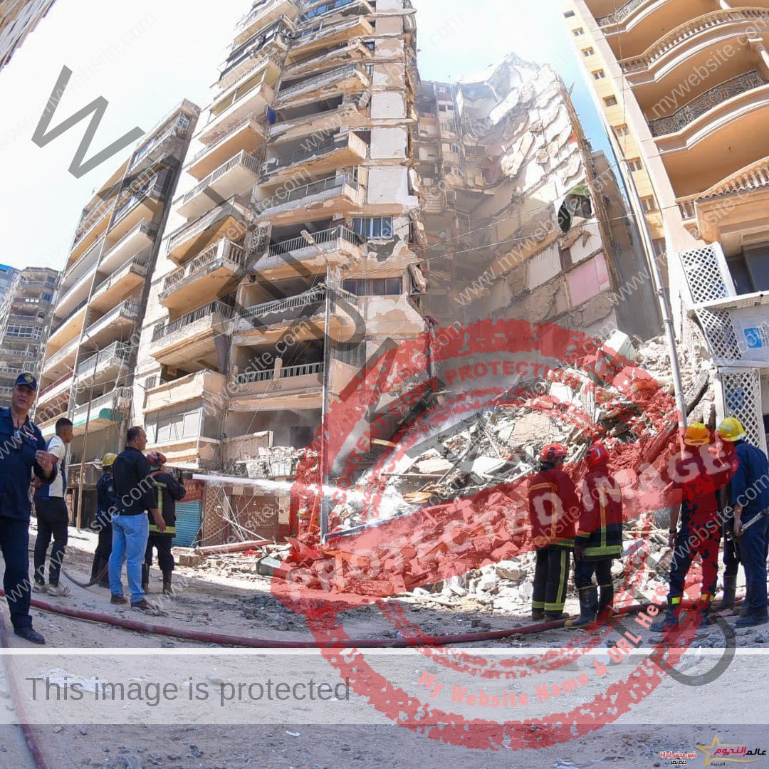 محافظ الإسكندرية يتواجد في موقع حادث انهيار عقار بشارع خليل حمادة