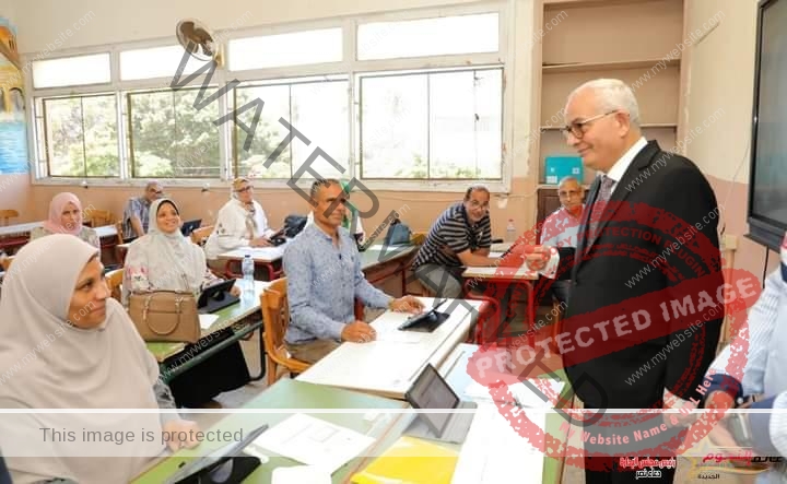 وزير التربية والتعليم يختتم زيارته للإسكندرية بتفقد مقر تقدير الدرجات بالمحافظة