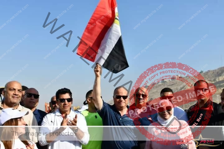 وزير الرياضة ومحافظ القاهرة يشهدان فعاليات"ماراثون القاهرة" 