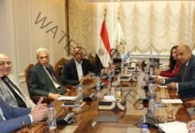 وزير قطاع الأعمال العام يبحث مع رئيس هيئة الشراء الموحد إنشاء أول مصنع لأكياس الدم في مصر‎