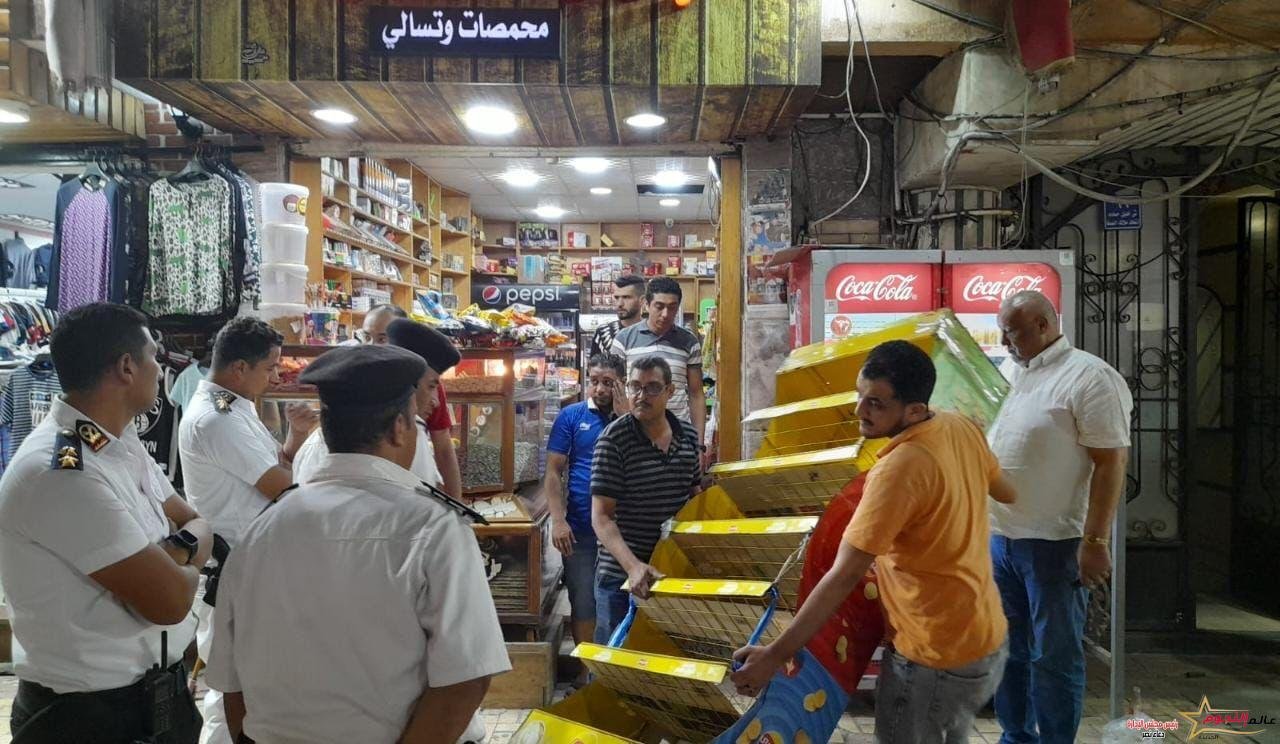 محافظ الإسكندرية يشدد على رؤساء الأحياء بأستمرار تكثيف الحملات المكبرة للتفتيش على المنشأت العامة والأسواق وإزالة الإشغالات بأحياء الثغر