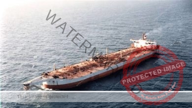 سلطنة عمان تعرب عن ترحيبها ببدء عملية تفريغ النفط من الخزان صافر