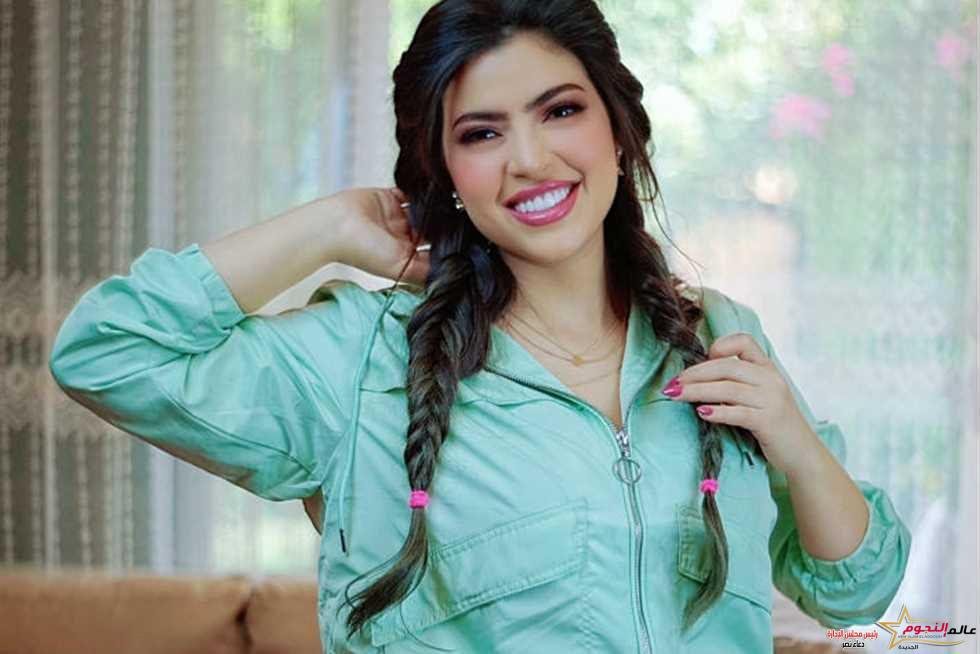 الفنانة ميرنا جميل تخطف الأنظار فى أحدث جلسة تصوير لها